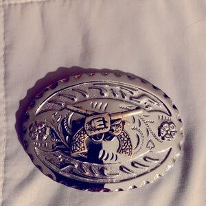 Novelty Cowboy Cowgirl Western Wear Belt Buckle silver color Pistols Retro Vtg